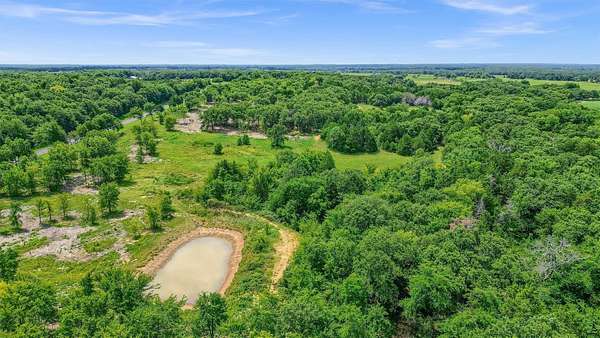 13 Acres of Land for Sale in Whitesboro, Texas