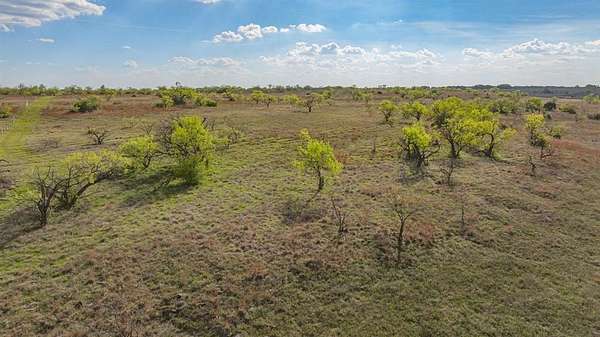 13.4 Acres of Land for Sale in Dublin, Texas