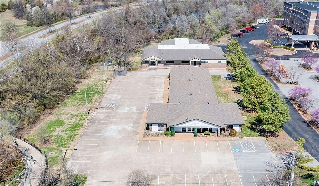 2.87 Acres of Improved Commercial Land for Sale in Bentonville, Arkansas
