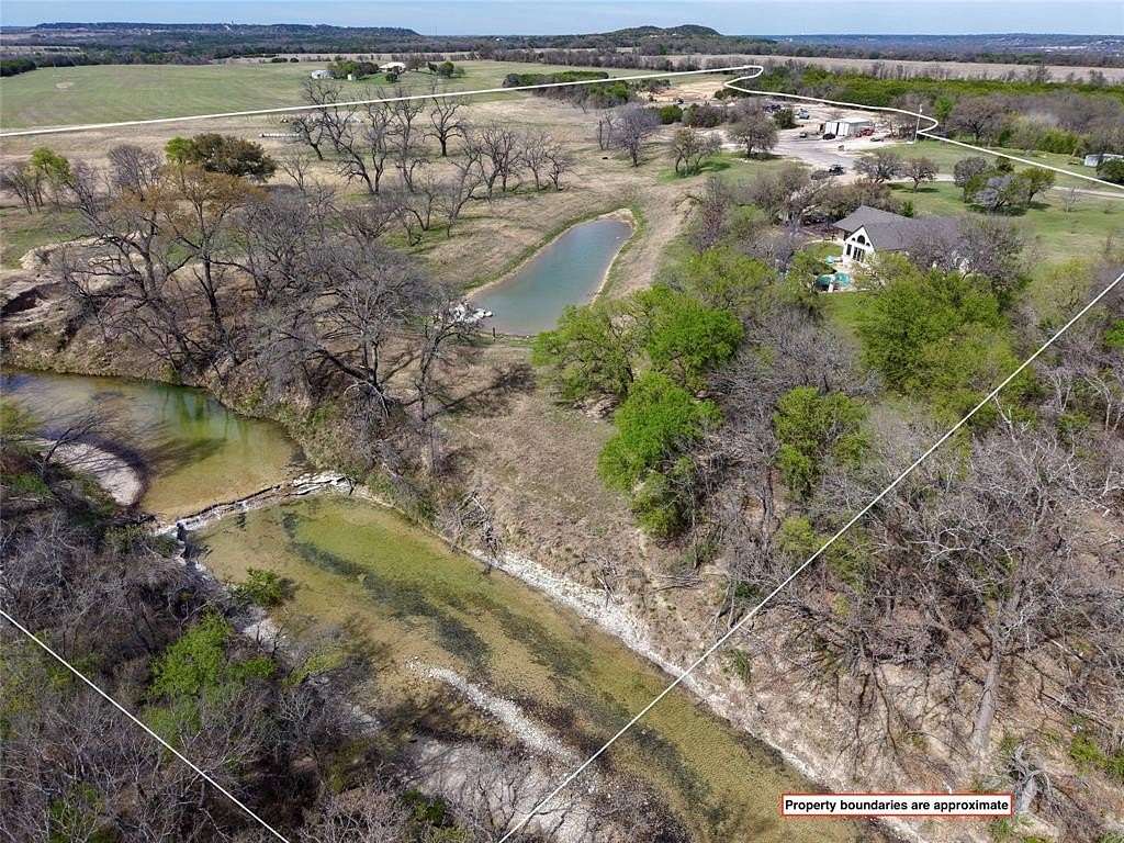 44.4 Acres of Agricultural Land with Home for Sale in Valley Mills, Texas