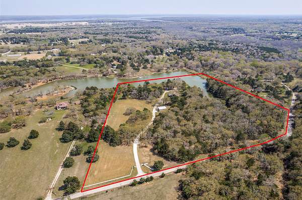 15.8 Acres of Land with Home for Sale in Sadler, Texas