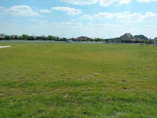 1 Acre of Residential Land for Sale in Fort Worth, Texas