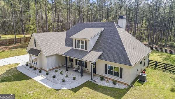 6.12 Acres of Land with Home for Sale in Senoia, Georgia