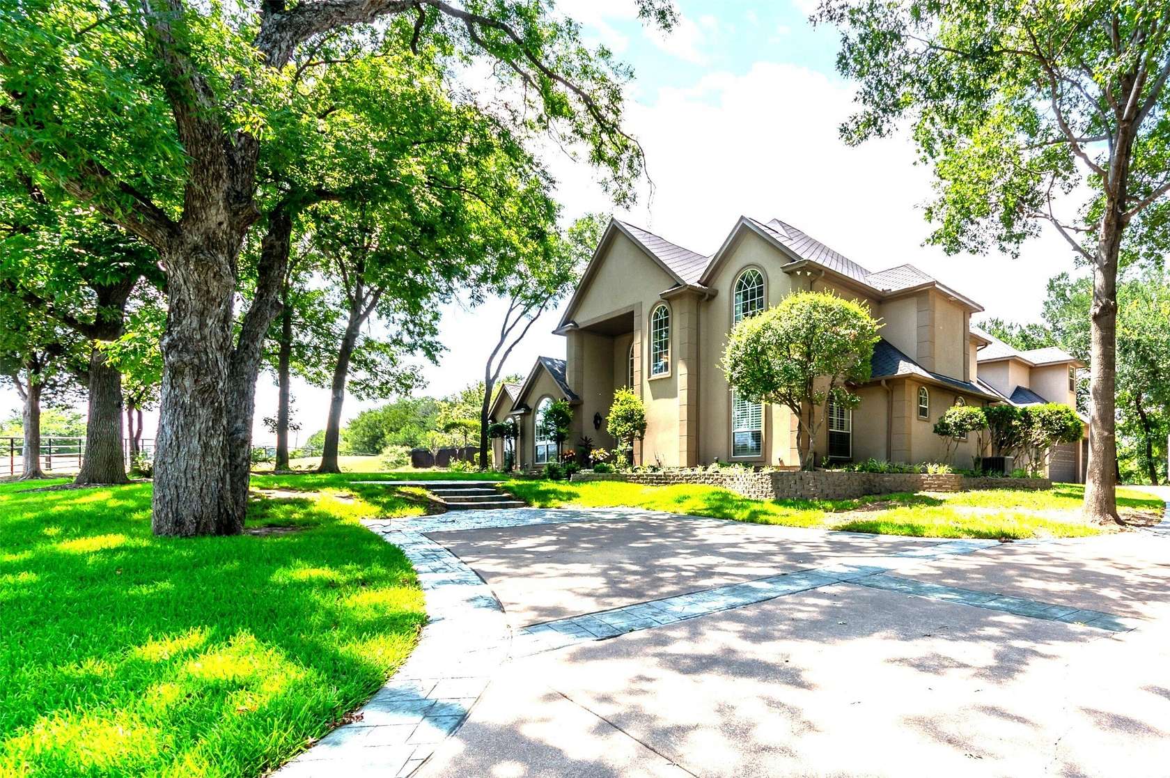 6 Acres of Land with Home for Sale in Argyle, Texas