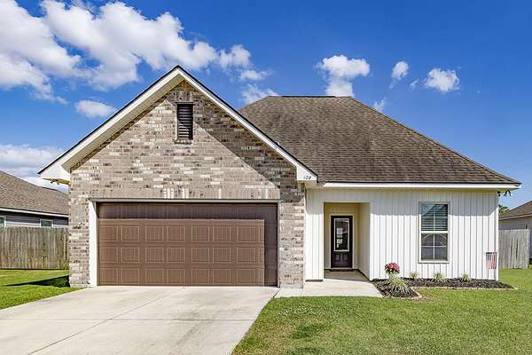 1.74 Acres of Land with Home for Sale in Thibodaux, Louisiana