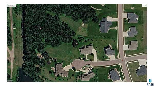 2.33 Acres of Residential Land for Sale in Sioux Falls, South Dakota
