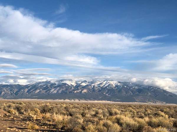 40 Acres of Land for Sale in Mosca, Colorado