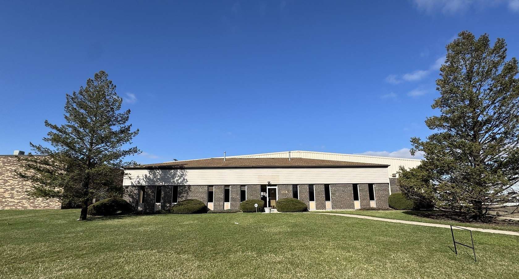 1.58 Acres of Commercial Land for Lease in Frankfort, Illinois