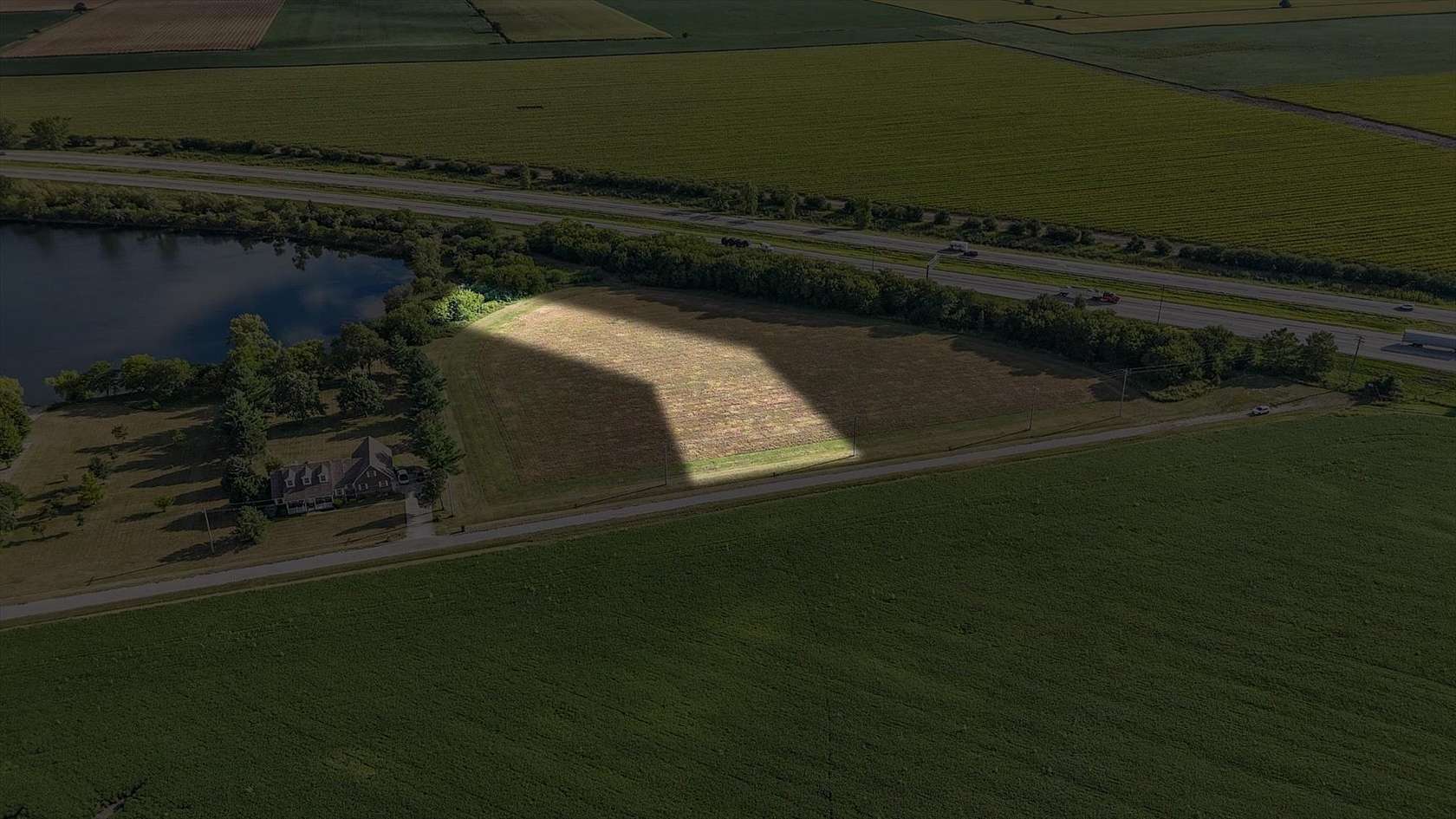 1.53 Acres of Residential Land for Sale in Farmer City, Illinois