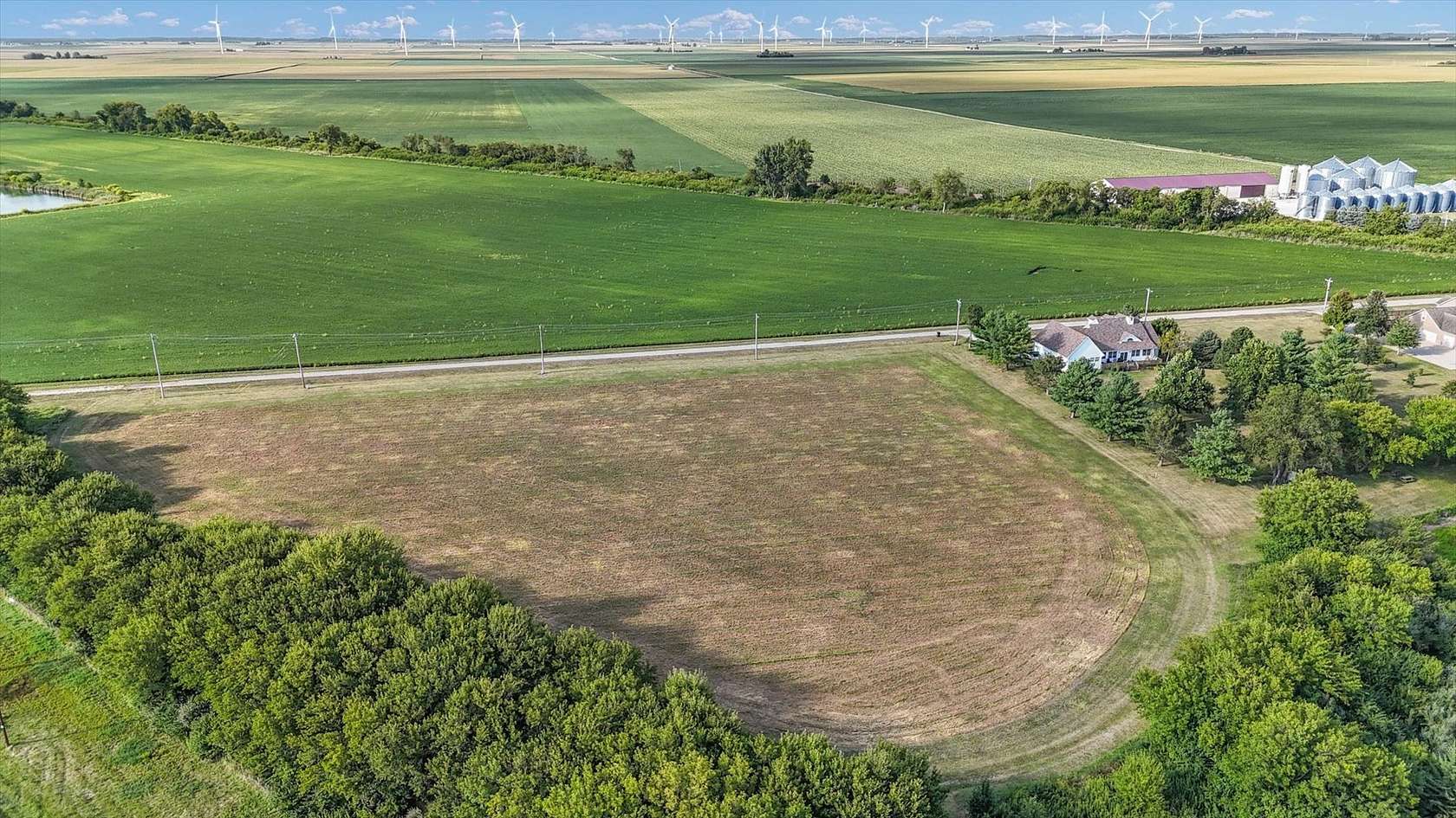 1.53 Acres of Residential Land for Sale in Farmer City, Illinois