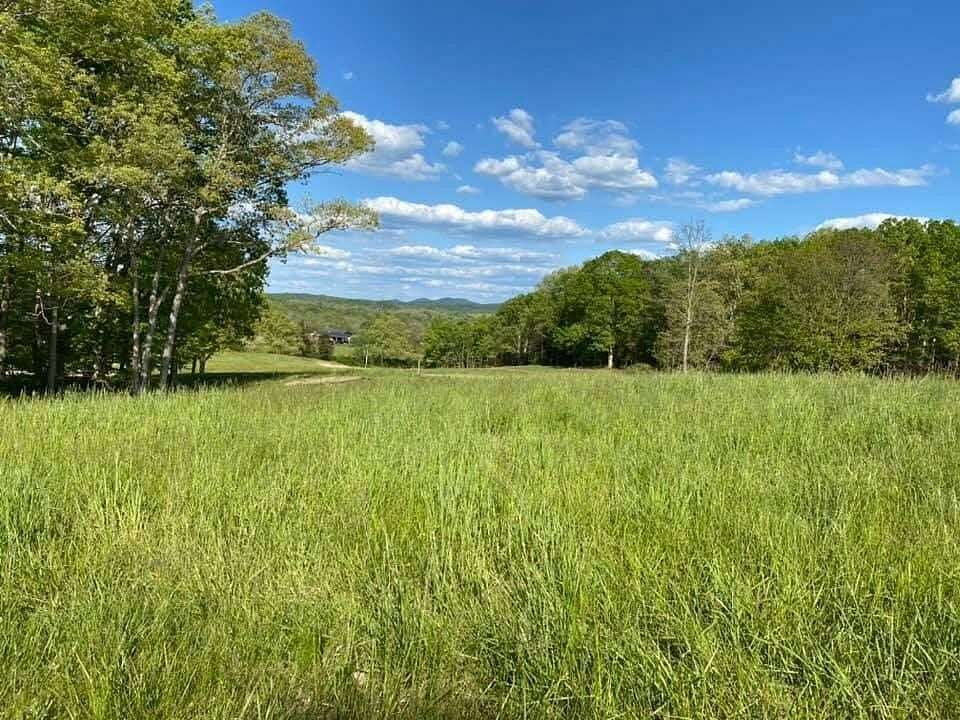 4 Acres of Residential Land for Sale in Winchester, Kentucky