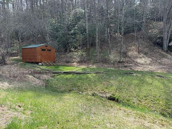 12 Acres of Recreational & Residential Land for Sale in Independence, Virginia