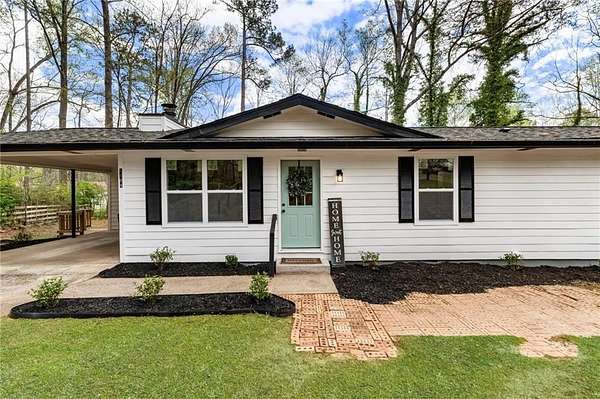 2.15 Acres of Land with Home for Sale in Marietta, Georgia