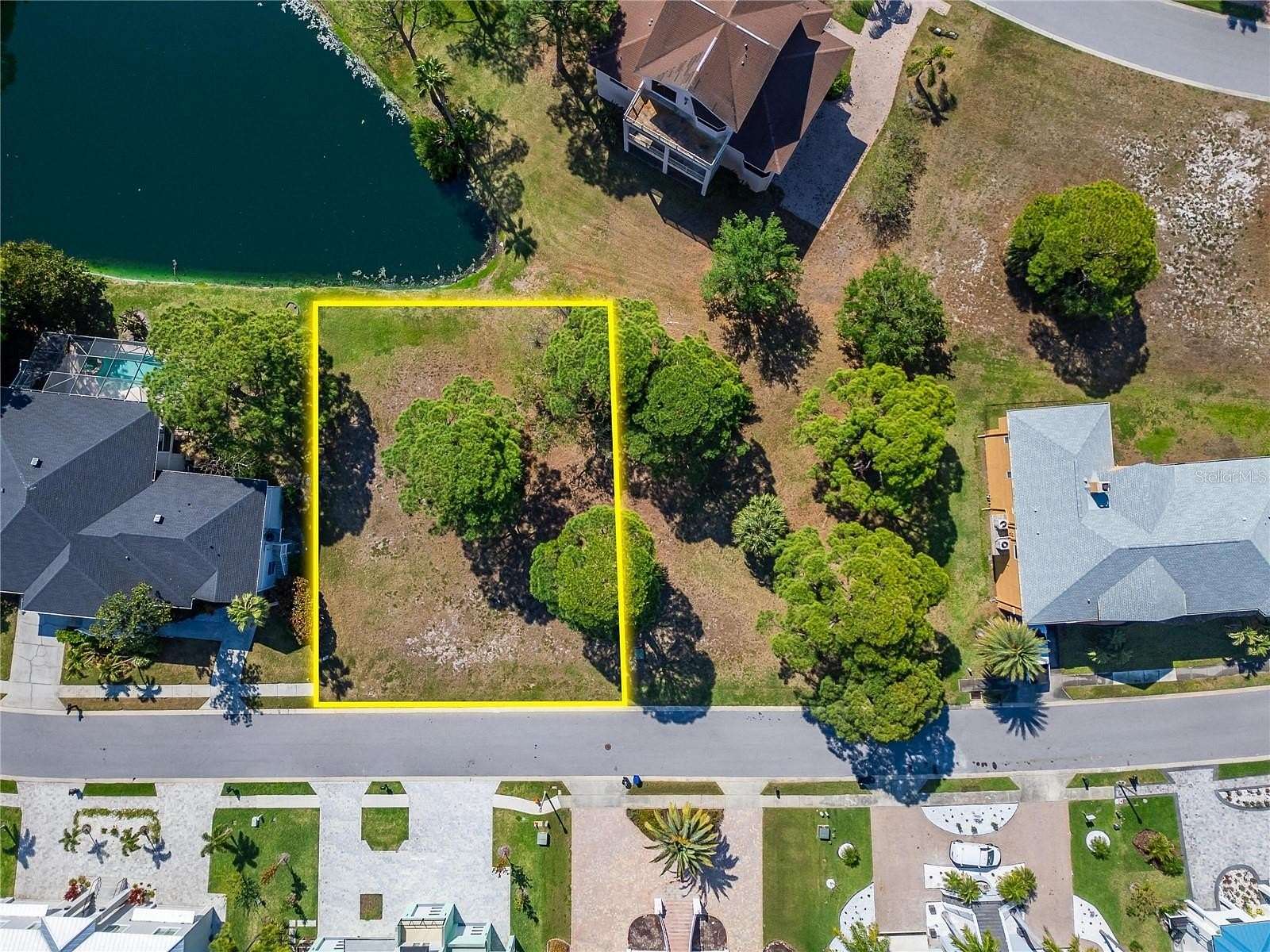 0.29 Acres of Residential Land for Sale in Tarpon Springs, Florida