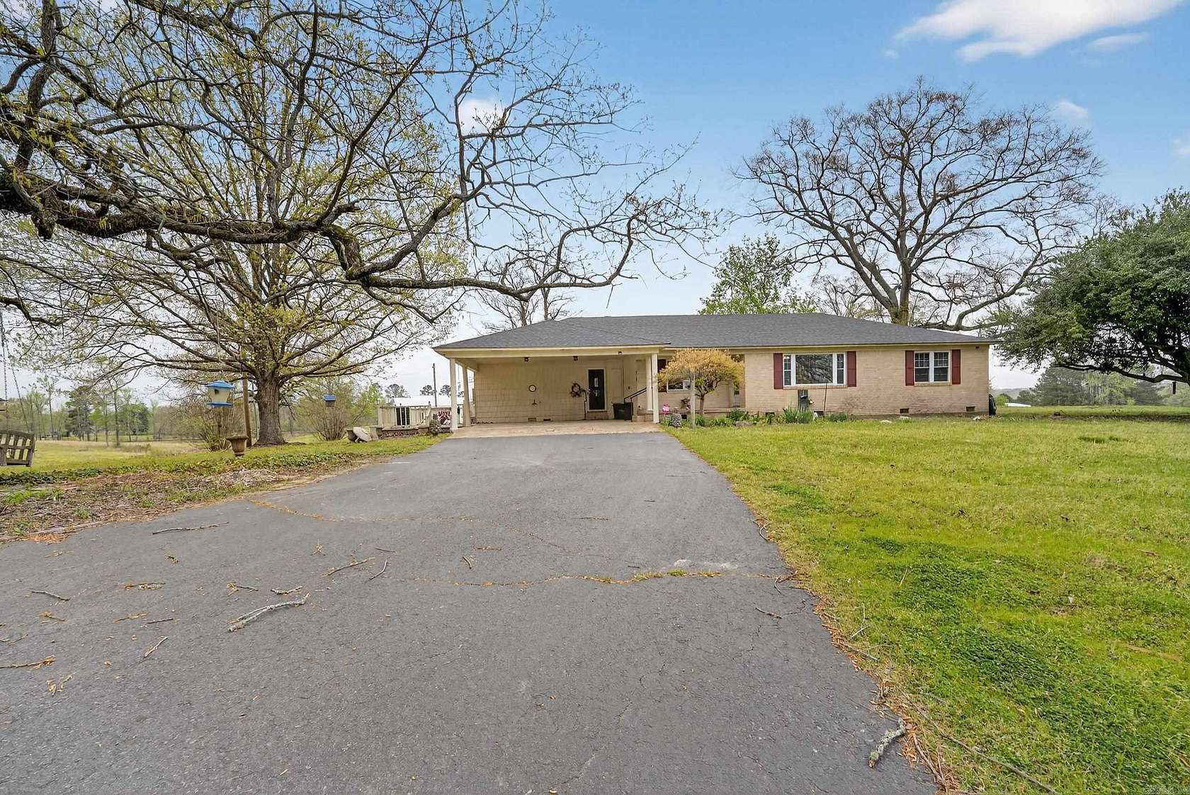 2 Acres of Land with Home for Sale in Bismarck, Arkansas