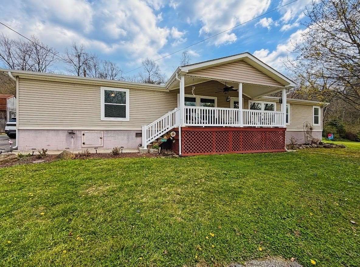 25.2 Acres of Land with Home for Sale in Chesapeake, Ohio