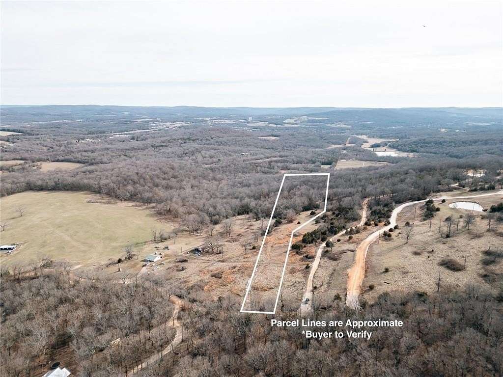 20 Acres of Land for Sale in Fayetteville, Arkansas