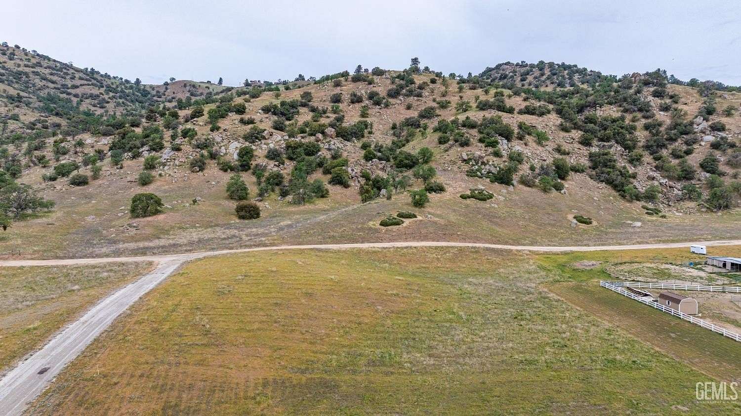 2 Acres of Residential Land for Sale in Tehachapi, California