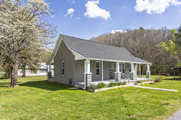 24 Acres of Land with Home for Sale in Sale Creek, Tennessee