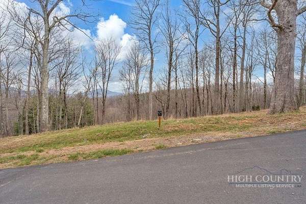 1.7 Acres of Residential Land for Sale in Boone, North Carolina