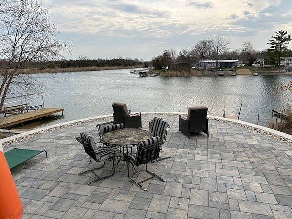 4.88 Acres of Land with Home for Sale in Reddick, Illinois