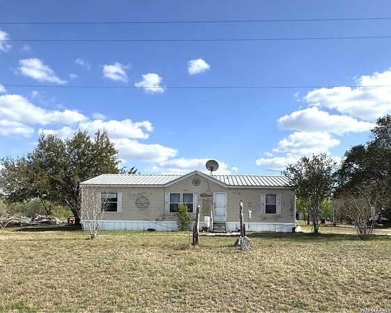 2.18 Acres of Land with Home for Sale in Kingsbury, Texas