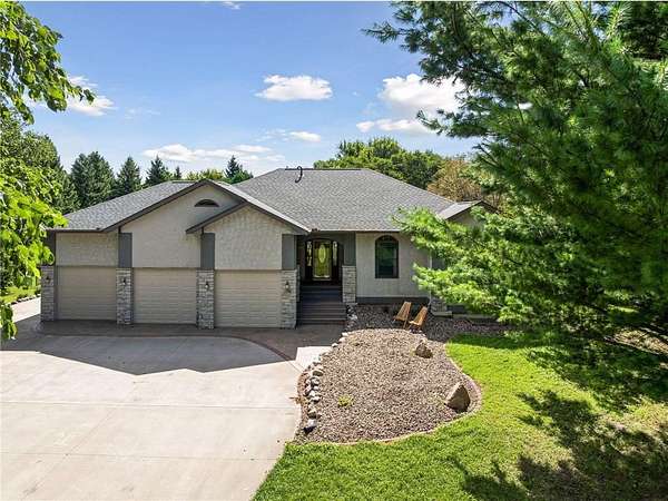 2.52 Acres of Land with Home for Sale in Stillwater, Minnesota