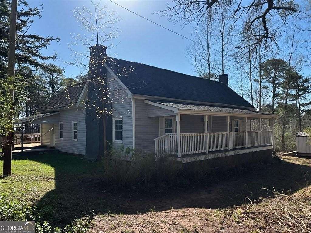 2.86 Acres of Land with Home for Sale in Dallas, Georgia