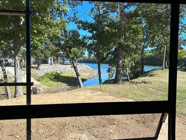 0.34 Acres of Residential Land for Sale in Clifton, Tennessee