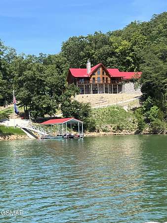 4.44 Acres of Land with Home for Sale in Dandridge, Tennessee