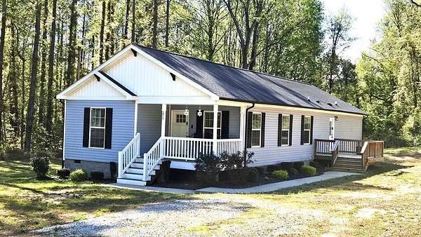 2.38 Acres of Land with Home for Sale in Meherrin, Virginia