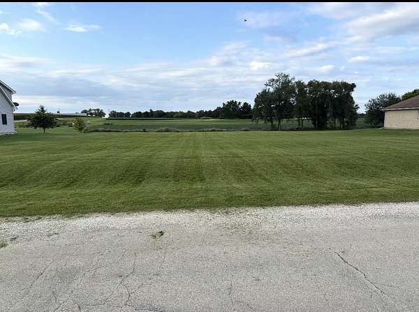 0.75 Acres of Residential Land for Sale in Sandwich, Illinois