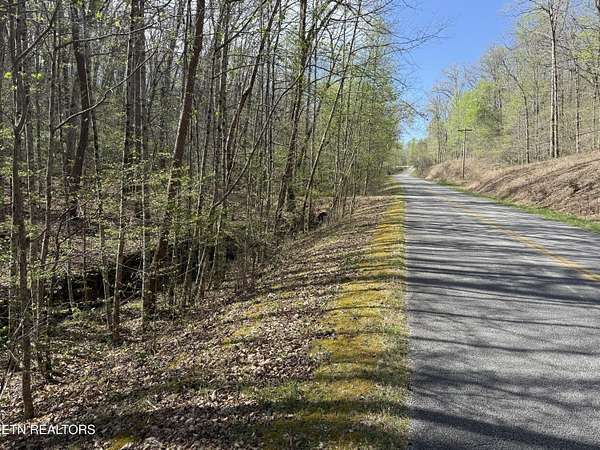 2.54 Acres of Residential Land for Sale in Rockwood, Tennessee