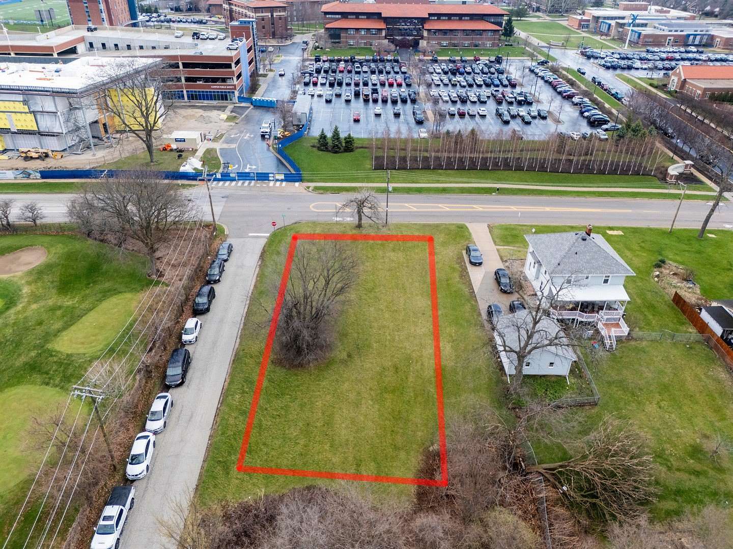 0.38 Acres of Land for Sale in Aurora, Illinois