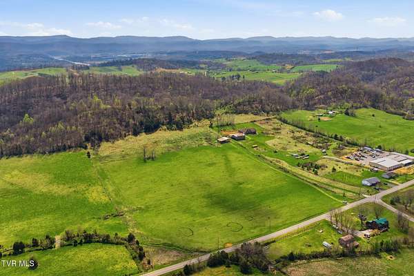 26.8 Acres of Agricultural Land for Sale in Surgoinsville, Tennessee