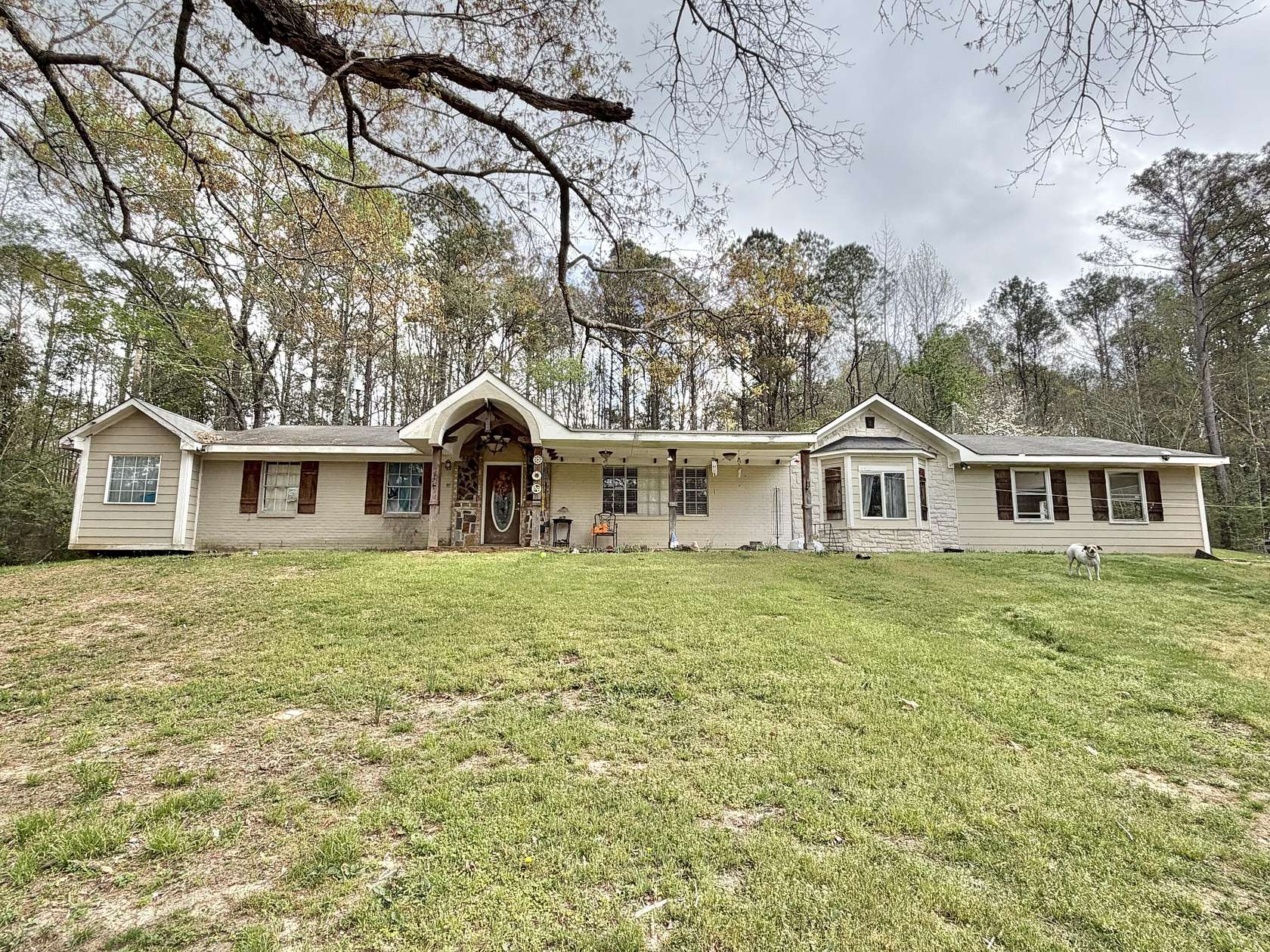 2.8 Acres of Land with Home for Sale in Kennedy, Alabama