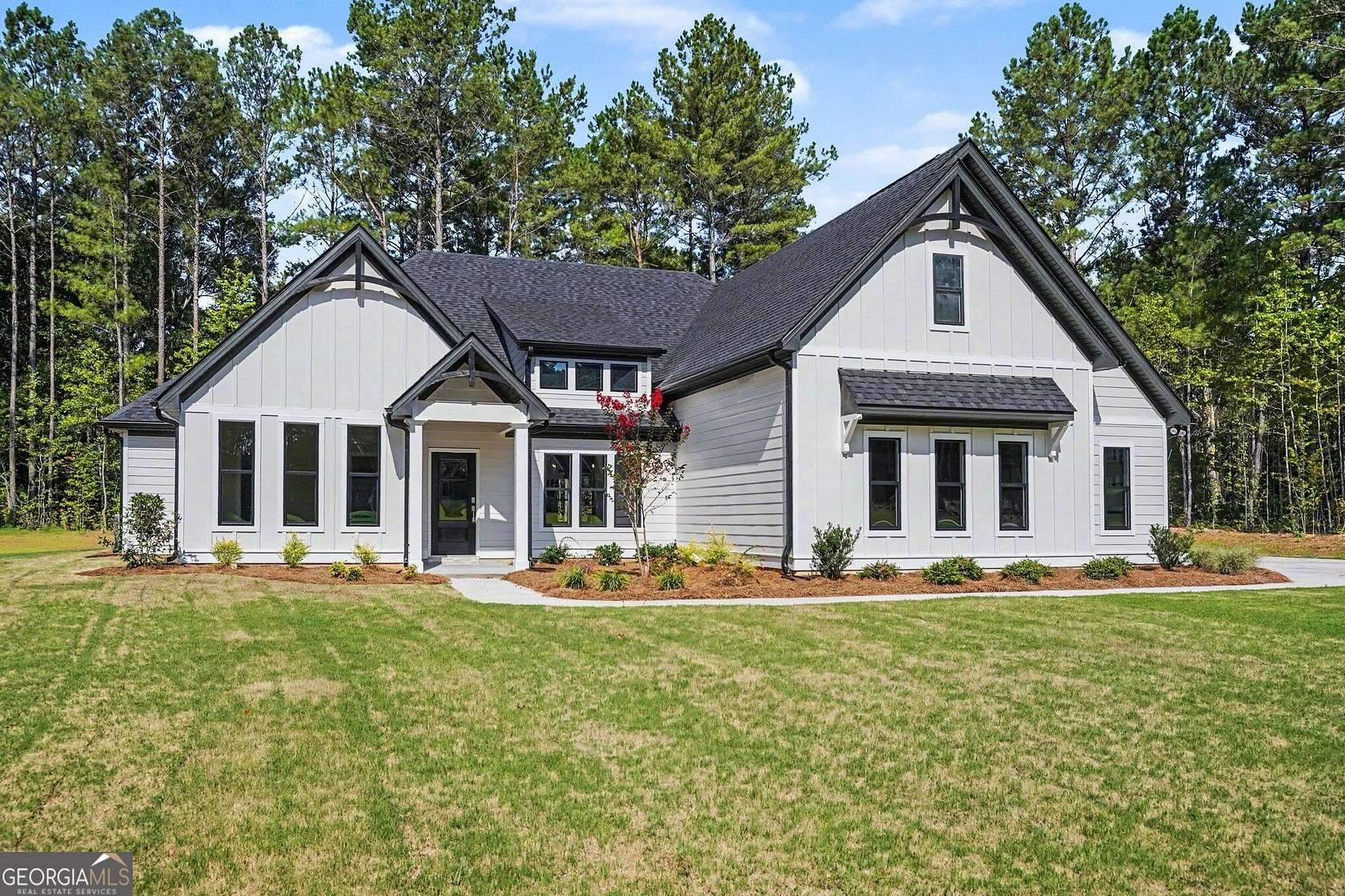 3 Acres of Land with Home for Sale in Concord, Georgia
