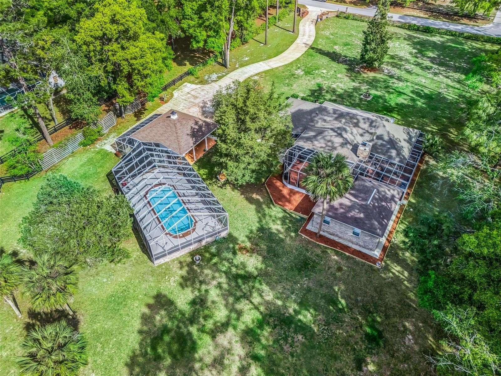 3 Acres of Land with Home for Sale in Ocala, Florida