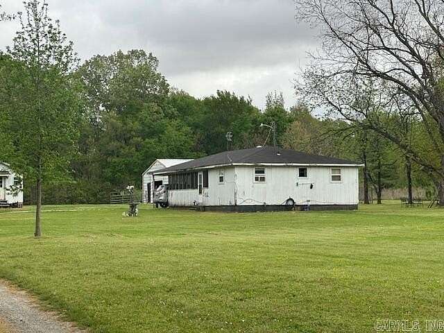 82.4 Acres of Land with Home for Sale in Carlisle, Arkansas