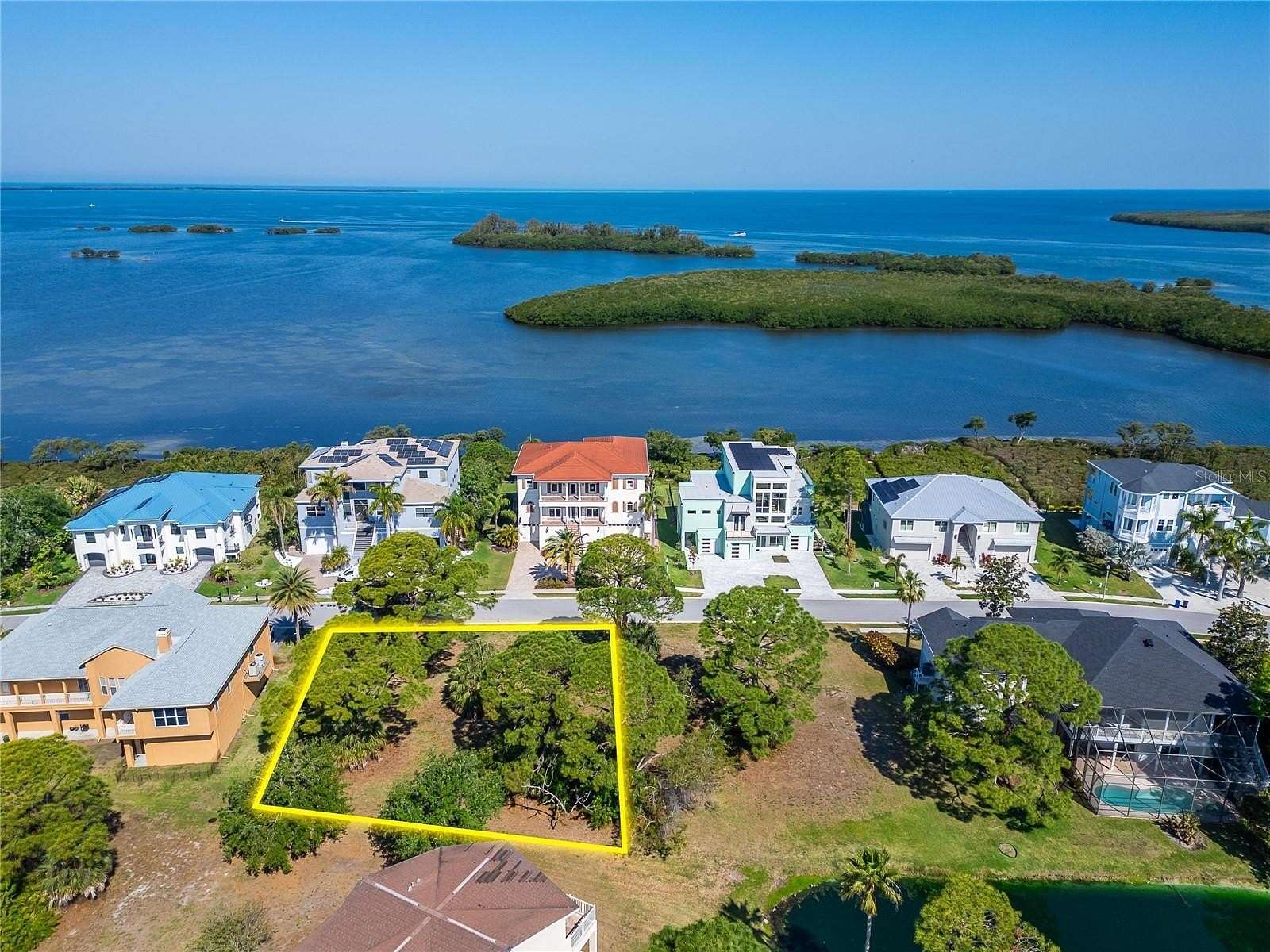 0.26 Acres of Residential Land for Sale in Tarpon Springs, Florida