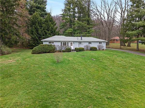 2.4 Acres of Land with Home for Sale in Hermitage, Pennsylvania
