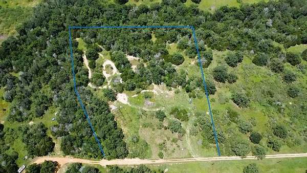 4 Acres of Land for Sale in Bastrop, Texas