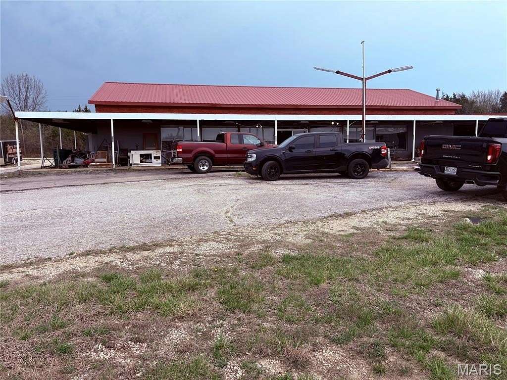 3.39 Acres of Improved Mixed-Use Land for Sale in Rolla, Missouri