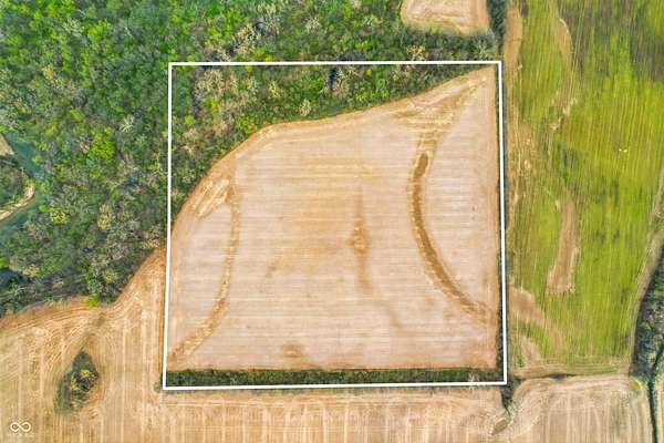 40 Acres of Agricultural Land for Sale in Shelbyville, Indiana