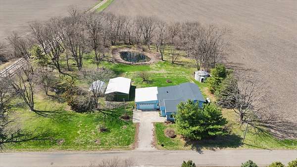 2 Acres of Land with Home for Sale in Rantoul, Illinois