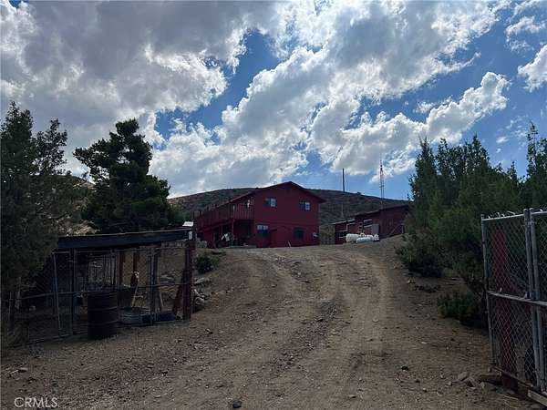 4.47 Acres of Land with Home for Sale in Acton, California