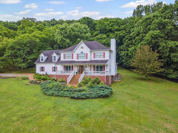 17 Acres of Land for Sale in College Grove, Tennessee