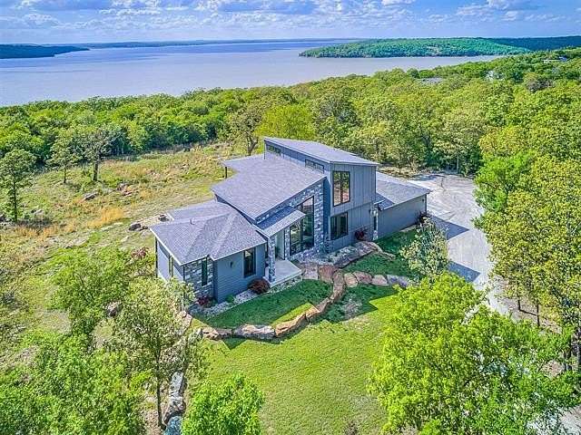 10 Acres of Land with Home for Sale in Eufaula, Oklahoma