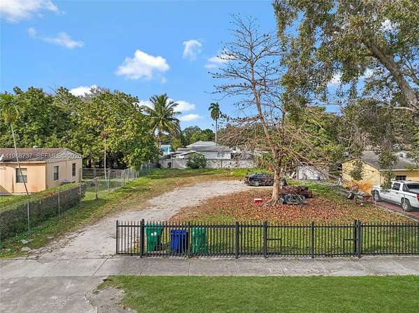 0.23 Acres of Residential Land for Sale in Miami, Florida