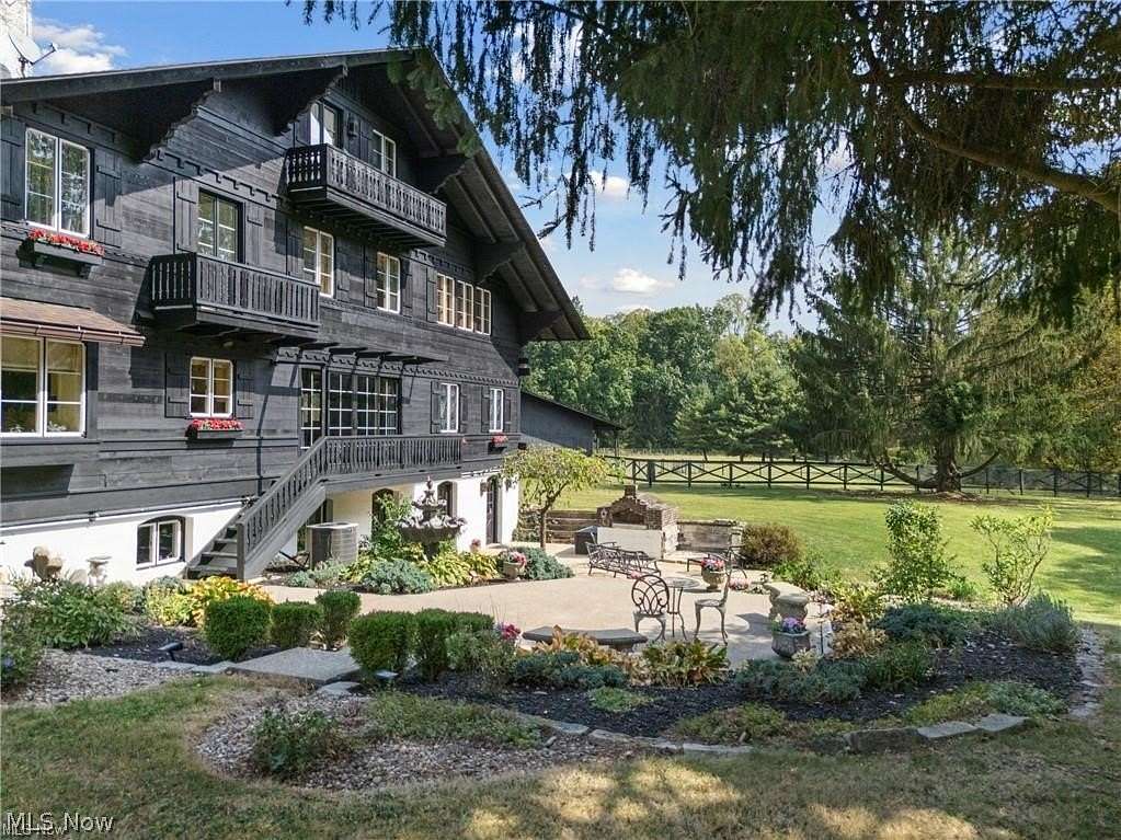 111 Acres of Land with Home for Sale in Vienna, Ohio